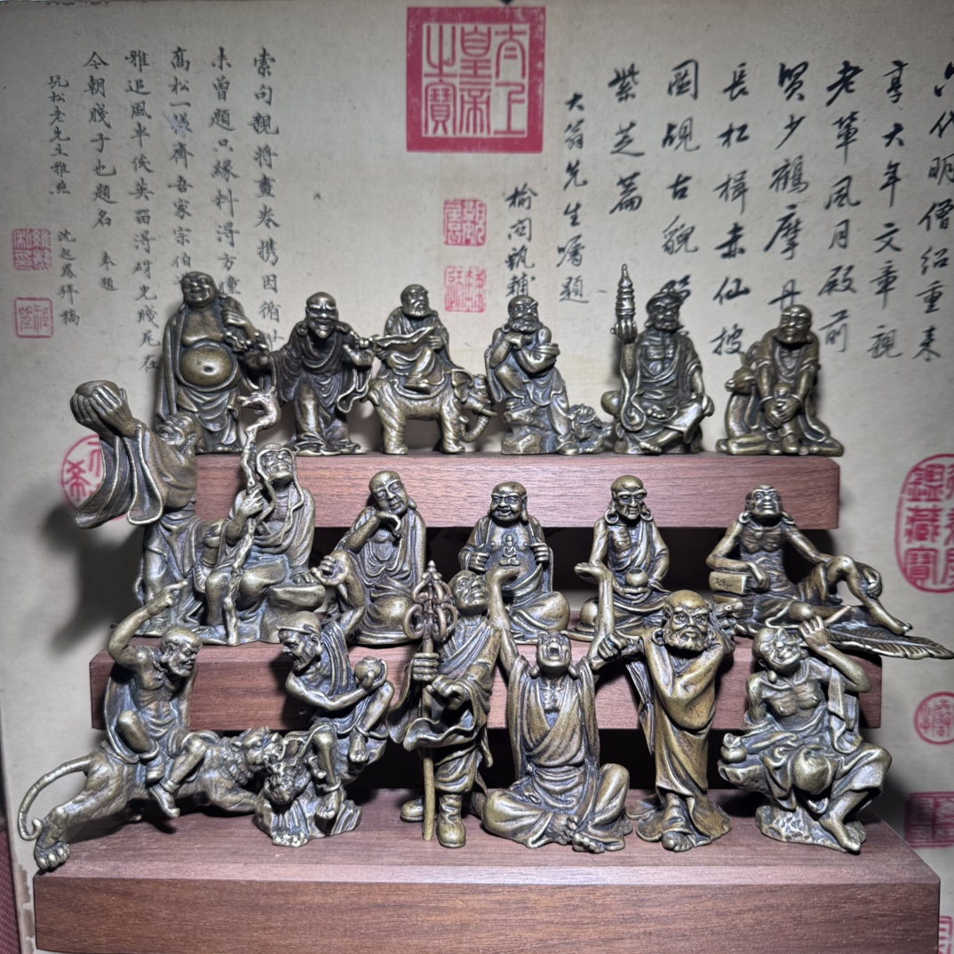 Brass Eighteen Arhats Miniatur – Unique Table Accessories Bewertung und Preis