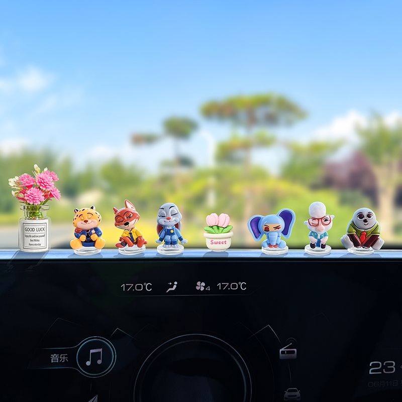 Zootopia cartoon car ornament  – Tablet Accessory Bewertung und Preis